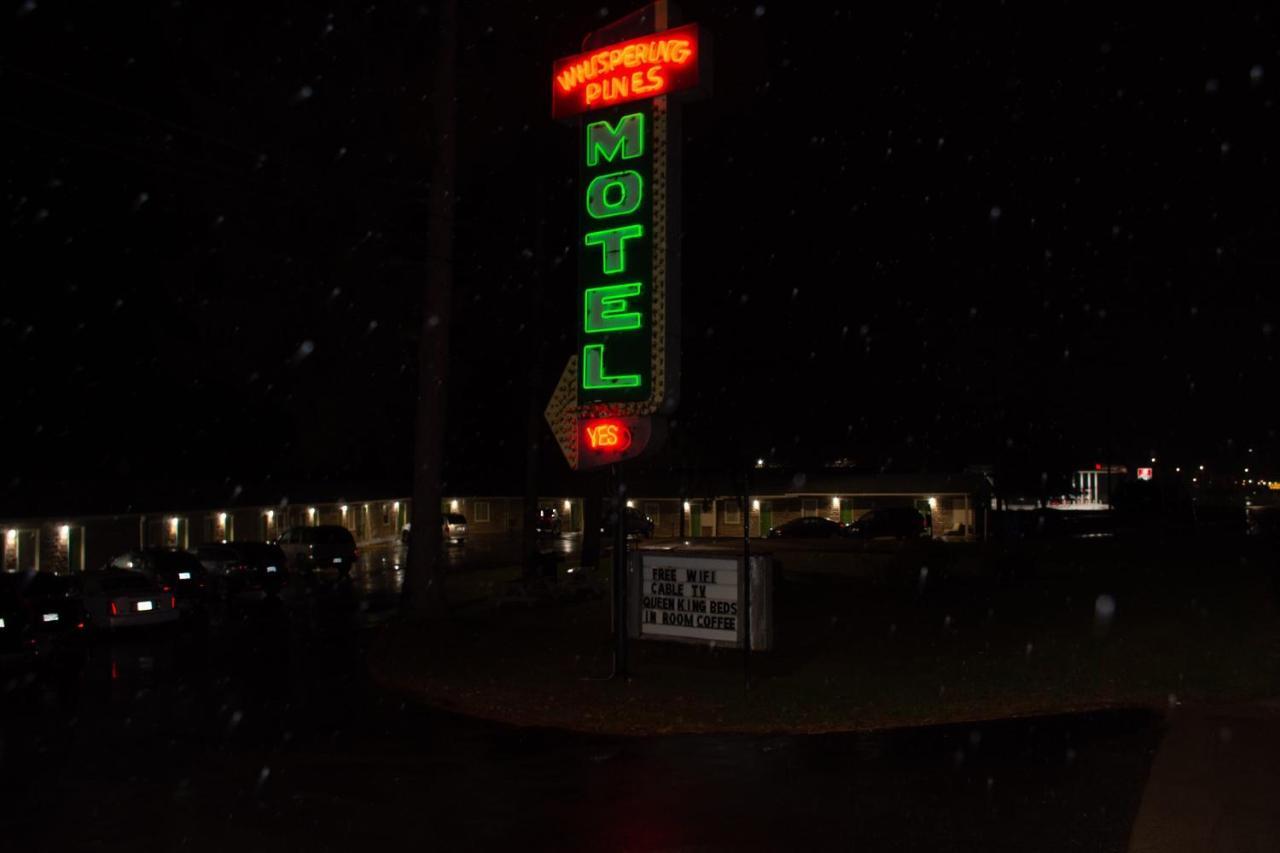 Whispering Pines Motel - Asheville Exterior foto